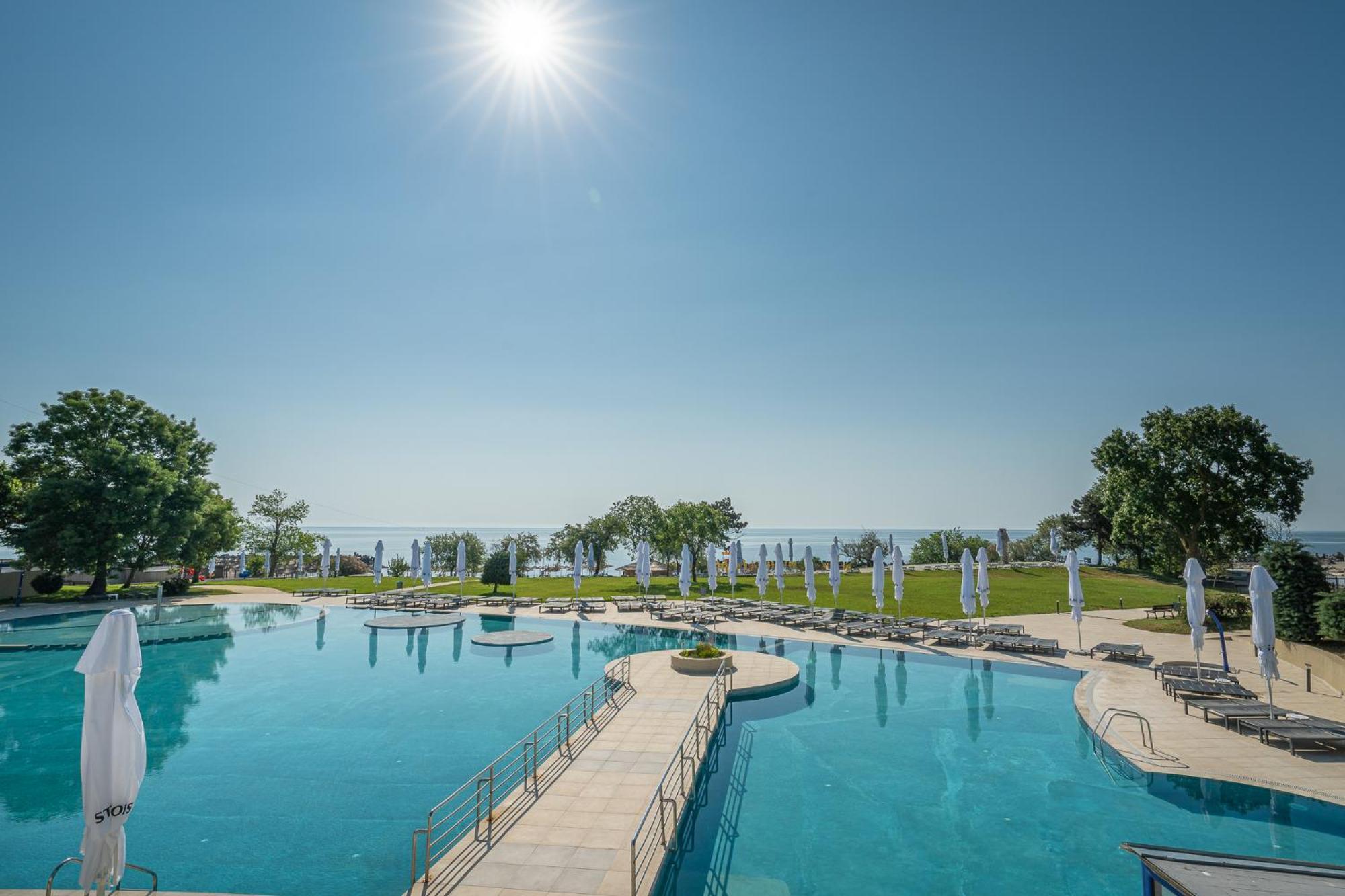 Safir Blue Resort サターン エクステリア 写真